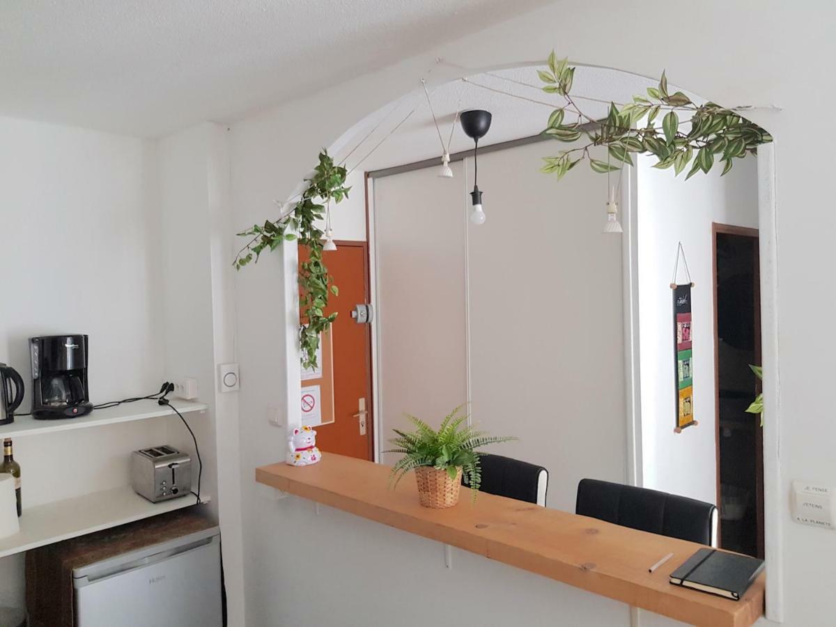 Au Petit Thai - T2 Avec Balcon - Montpellier Centre Apartament Zewnętrze zdjęcie