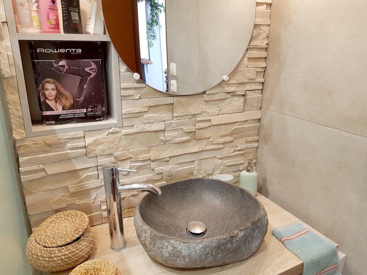 Au Petit Thai - T2 Avec Balcon - Montpellier Centre Apartament Zewnętrze zdjęcie